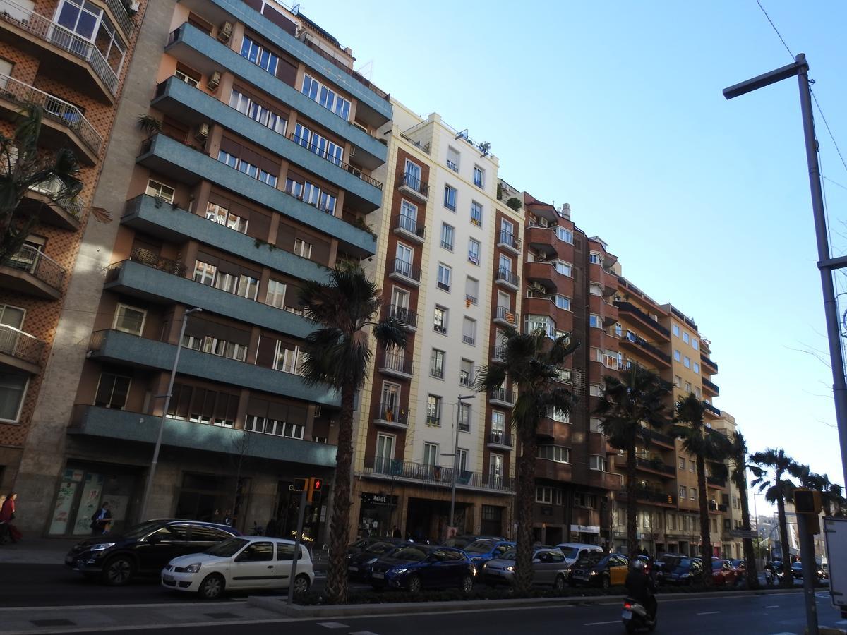 Appartamento Atic Gaudi-Gracia Barcellona Esterno foto