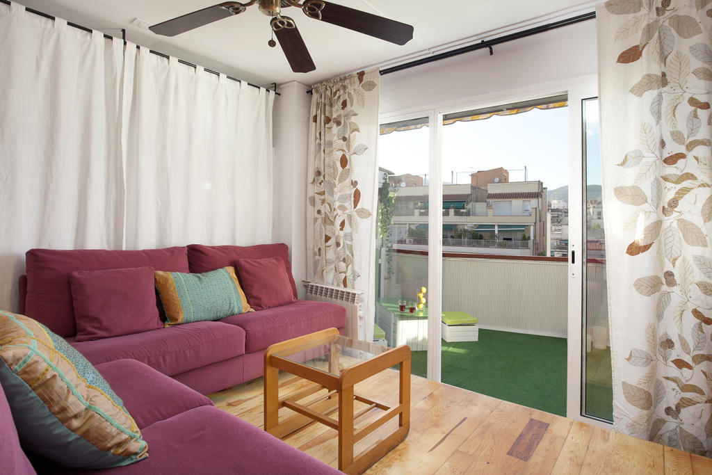 Appartamento Atic Gaudi-Gracia Barcellona Esterno foto