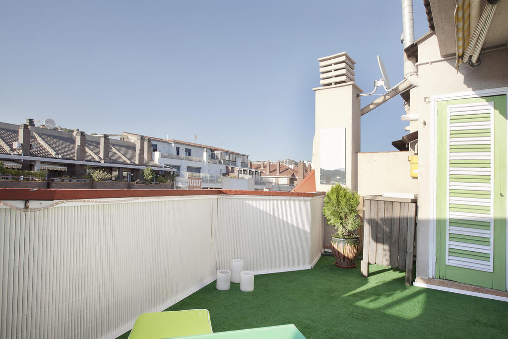 Appartamento Atic Gaudi-Gracia Barcellona Esterno foto