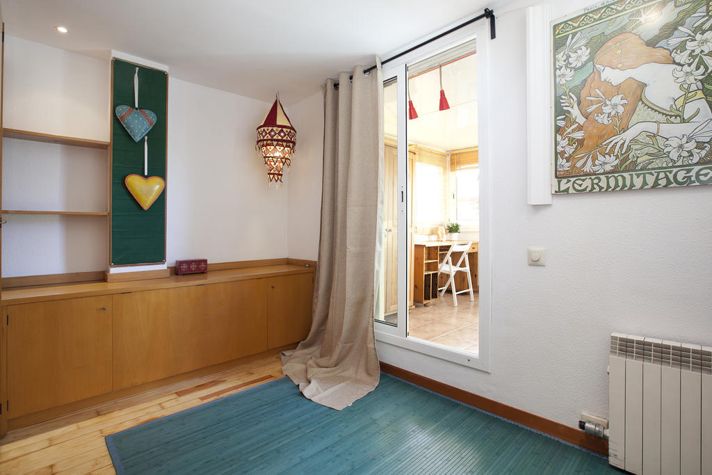 Appartamento Atic Gaudi-Gracia Barcellona Esterno foto